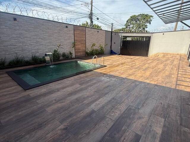 #9 - Casa para Venda em Goiânia - GO - 3