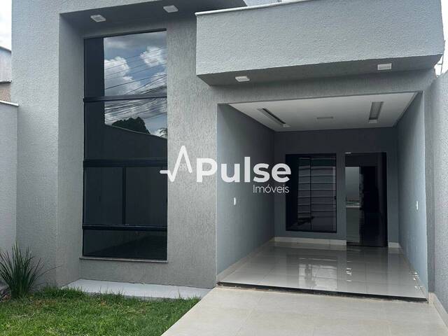 #40 - Casa para Venda em Goiânia - GO - 2