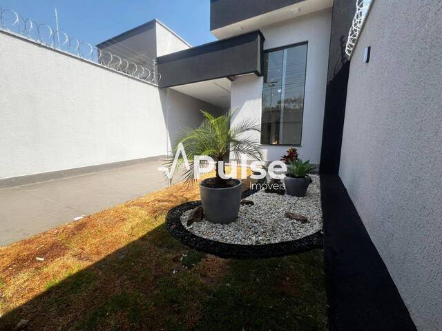 #42 - Casa para Venda em Goiânia - GO