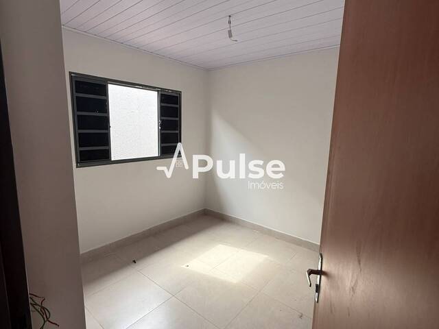 #94 - Casa para Venda em Goiânia - GO - 2