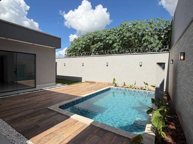 #22 - Casa para Venda em Goiânia - GO - 3