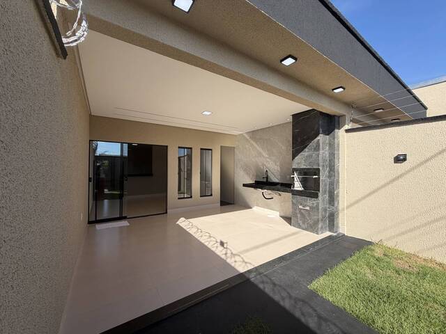 #23 - Casa para Venda em Goiânia - GO - 1