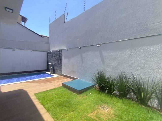 Casa para Venda em Goiânia - 5